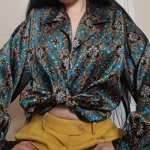 Beautiful 80s vintage colorful blouse